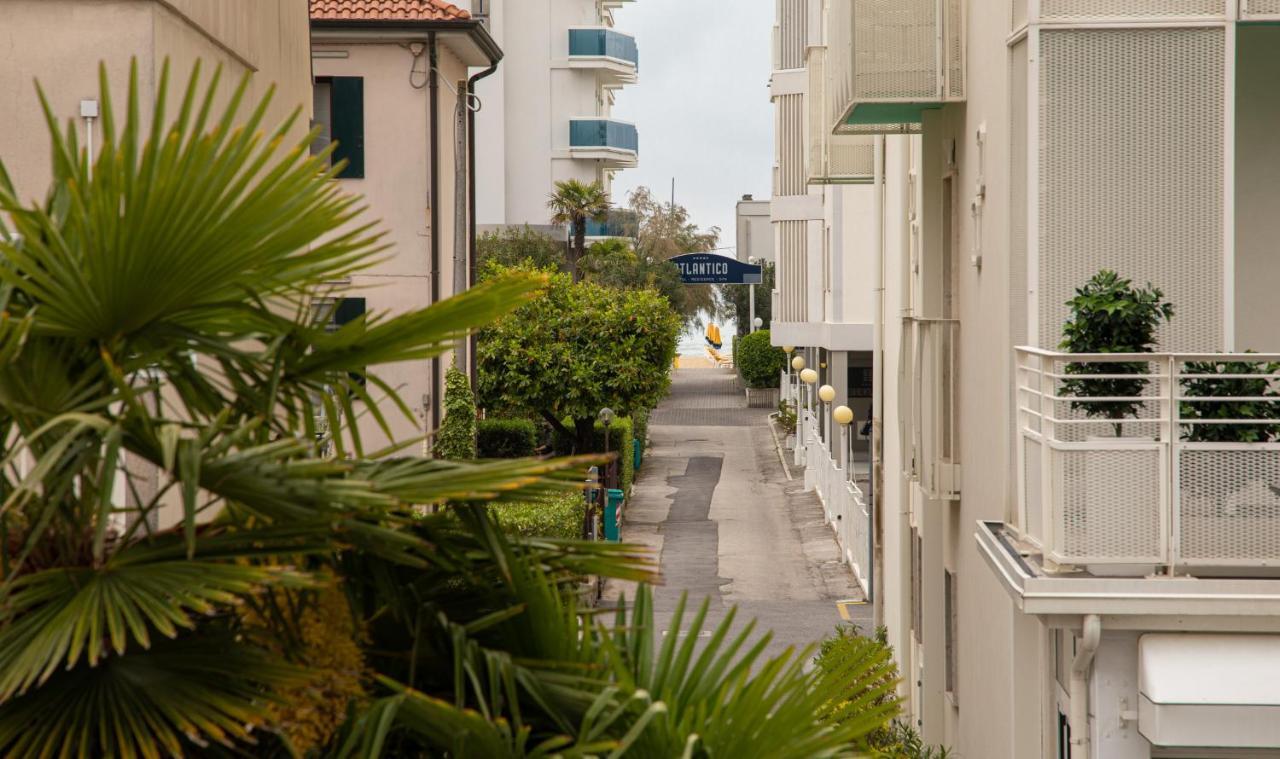 Condominio Sirene Lido di Jesolo Exteriör bild
